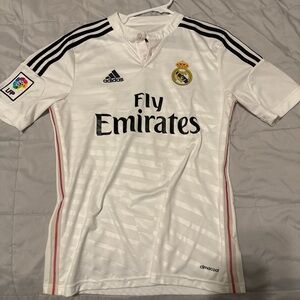 Kids size XL Real Madrid Ronaldo Jersey, never worn